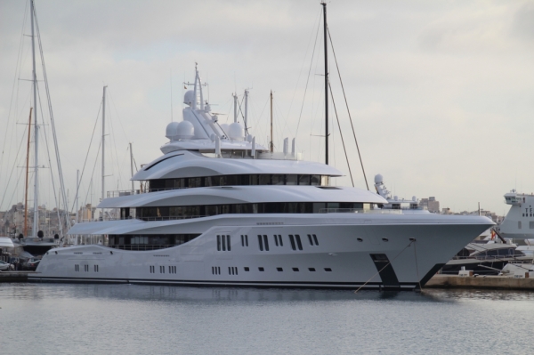 Clic pentru a vizualiza imaginea în dimensiunile reale