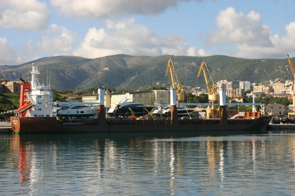 Кликни за целосна големина на сликата